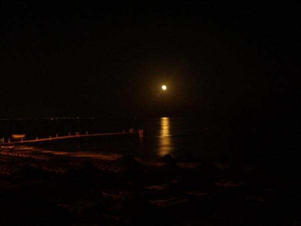 Бельдиби. Луна над Средиземноморьем. Beldibi. The Moon above the Miditerranian.